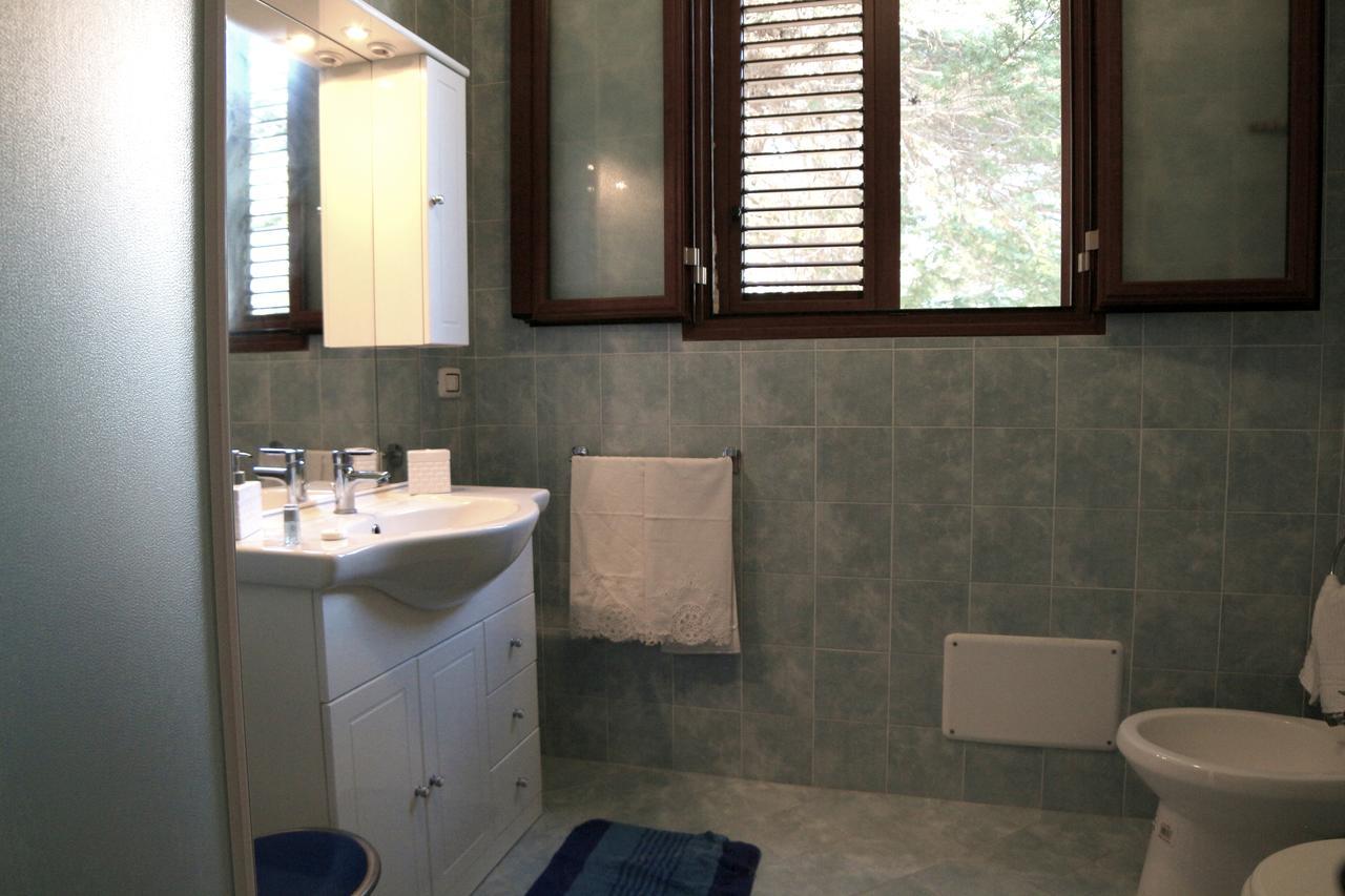 B&B Li Mari Lizzanello Екстер'єр фото
