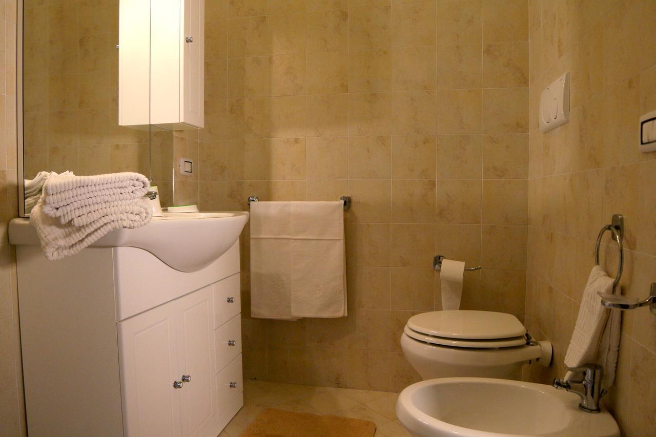 B&B Li Mari Lizzanello Екстер'єр фото